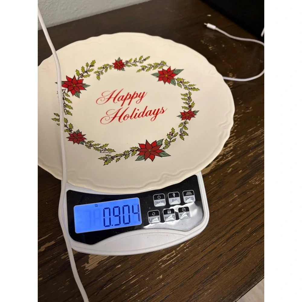 B. Lussier Happy Holidays Poinsettia Wreath Scalloped 10 Inch Dinner Plate